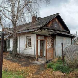 Дом 30м², 2-этажный, участок 4 сот.  