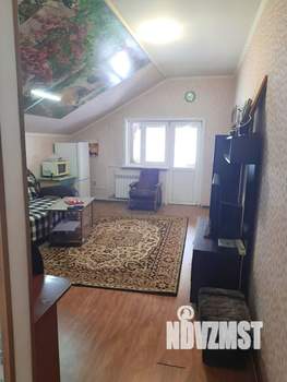 Коттедж 180м², 2-этажный, участок 10 сот.  