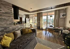 Дом 150м&sup2;, 2-этажный, участок 2 сот.  