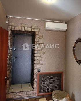 Дом 184м², 3-этажный, участок 16 сот.  
