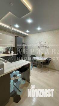 Таунхаус 100м², 2-этажный, участок 1 сот.  