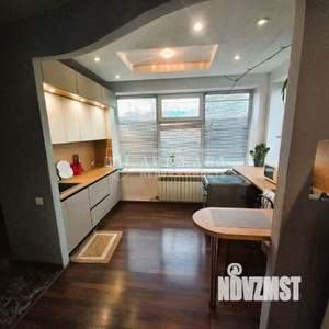 Дом 174м&sup2;, 2-этажный, участок 6 сот.  