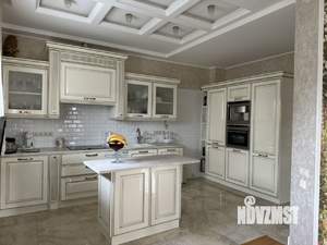 Коттедж 550м², 3-этажный, участок 15 сот.  