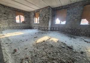 Дом 856м&sup2;, 5-этажный, участок 8 сот.  