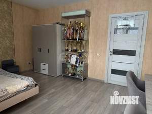 Дом 318м&sup2;, 3-этажный, участок 11 сот.  