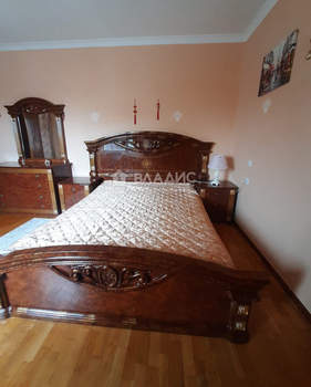 Дом 314м², 2-этажный, участок 12 сот.  