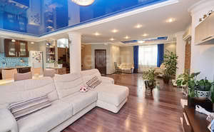 Дом 342м&sup2;, 3-этажный, участок 10 сот.  