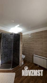 Дом 218м&sup2;, 3-этажный, участок 10 сот.  