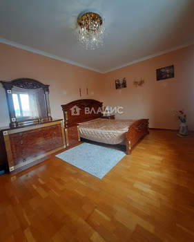 Дом 314м², 2-этажный, участок 12 сот.  