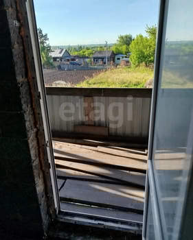 Дом 120м&sup2;, 3-этажный, участок 10 сот.  