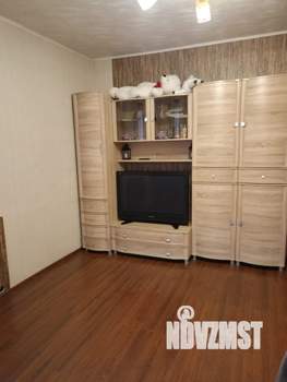 Коттедж 300м², 3-этажный, участок 10 сот.  