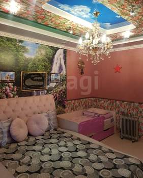 Дом 235м², 4-этажный, участок 6 сот.  