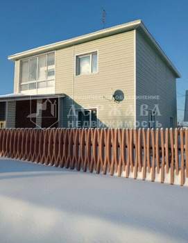 Дом 250м&sup2;, 3-этажный, участок 13 сот.  