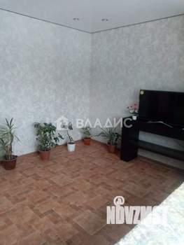 Дом 275м², 3-этажный, участок 16 сот.  