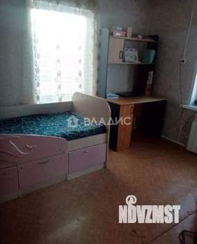 Дом 50м², 2-этажный, участок 10 сот.  