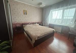 Дом 330м&sup2;, 3-этажный, участок 13 сот.  