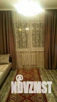 Коттедж 221м², 3-этажный, участок 16 сот.  