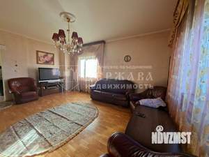 Таунхаус 205м², 3-этажный, участок 10 сот.  