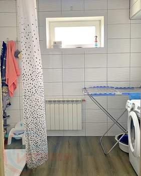 Дом 154м², 2-этажный, участок 15 сот.  