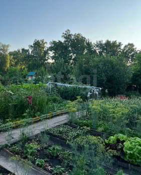 Дом 24м&sup2;, 2-этажный, участок 4 сот.  