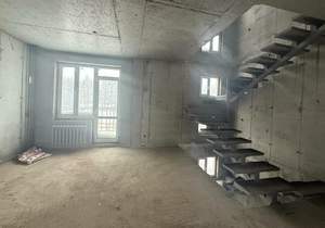 Дом 257м&sup2;, 3-этажный, участок 2 сот.  