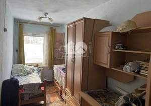 Дом 50м&sup2;, 1-этажный, участок 6 сот.  