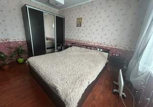 Дом 330м&sup2;, 3-этажный, участок 13 сот.  