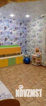 Дом 275м², 3-этажный, участок 14 сот.  