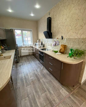 Дом 164м², 2-этажный, участок 11 сот.  