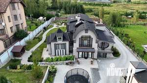 Коттедж 680м², 3-этажный, участок 30 сот.  