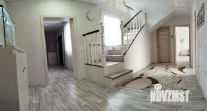 Коттедж 220м&sup2;, 2-этажный, участок 10 сот.  