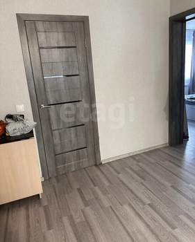 Дом 100м&sup2;, 2-этажный, участок 12 сот.  