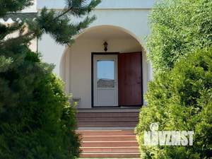 Коттедж 451м², 3-этажный, участок 15 сот.  