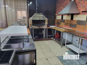 Дом 218м², 2-этажный, участок 10 сот.  