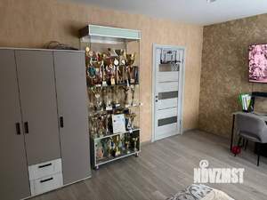 Дом 318м&sup2;, 3-этажный, участок 11 сот.  