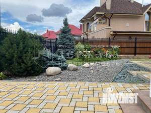 Дом 280м², 2-этажный, участок 11 сот.  