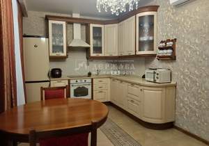 Дом 145м&sup2;, 2-этажный, участок 2 сот.  