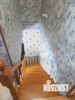 Коттедж 180м², 2-этажный, участок 10 сот.  