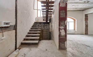 Дом 309м&sup2;, 2-этажный, участок 4 сот.  