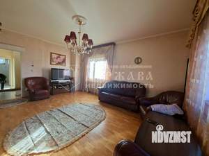 Таунхаус 205м², 3-этажный, участок 10 сот.  