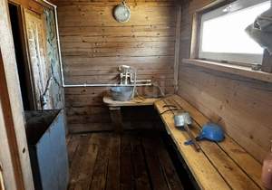 Дом 130м&sup2;, 2-этажный, участок 6 сот.  