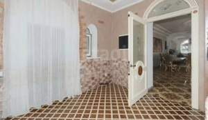 Дом 600м&sup2;, 3-этажный, участок 8 сот.  