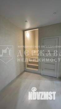 Таунхаус 100м², 2-этажный, участок 1 сот.  