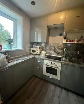 Дом 298м&sup2;, 2-этажный, участок 10 сот.  