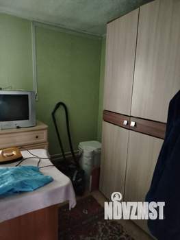 Дом 60м², 2-этажный, участок 6 сот.  