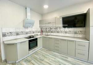 Дом 108м&sup2;, 2-этажный, участок 1 сот.  