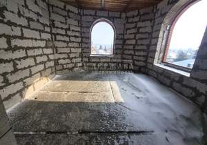 Дом 856м&sup2;, 5-этажный, участок 8 сот.  