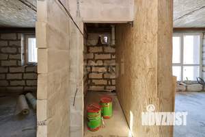 Дом 150м&sup2;, 2-этажный, участок 10 сот.  