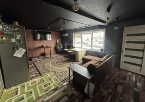 Дом 300м&sup2;, 2-этажный, участок 10 сот.  