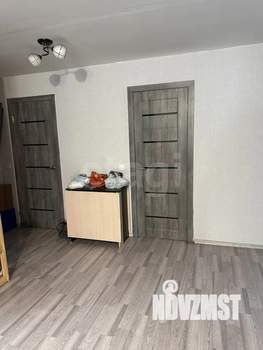 Дом 100м&sup2;, 2-этажный, участок 12 сот.  